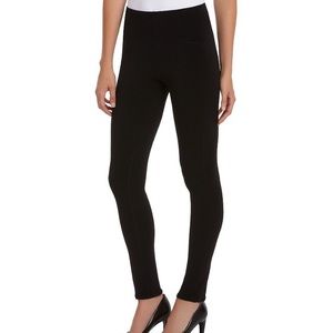 NWT Eva Varro Black Leggings